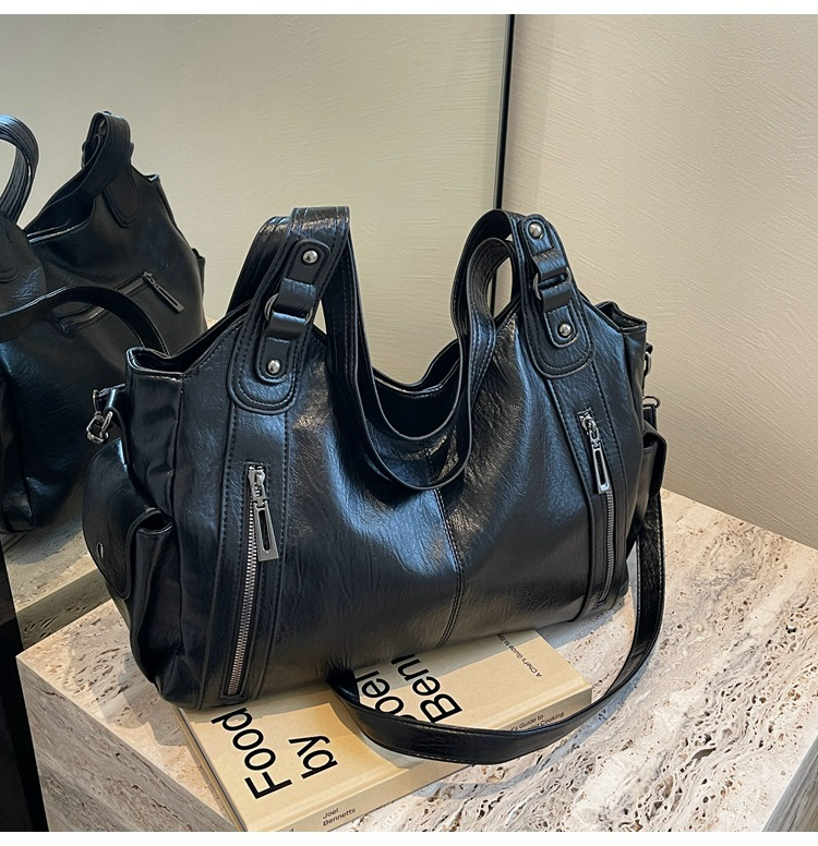 Handtasche für Damen ⎜ Geräumige Schultertasche aus Kunstleder mit Reißverschlüssen für Alltag und Freizeit