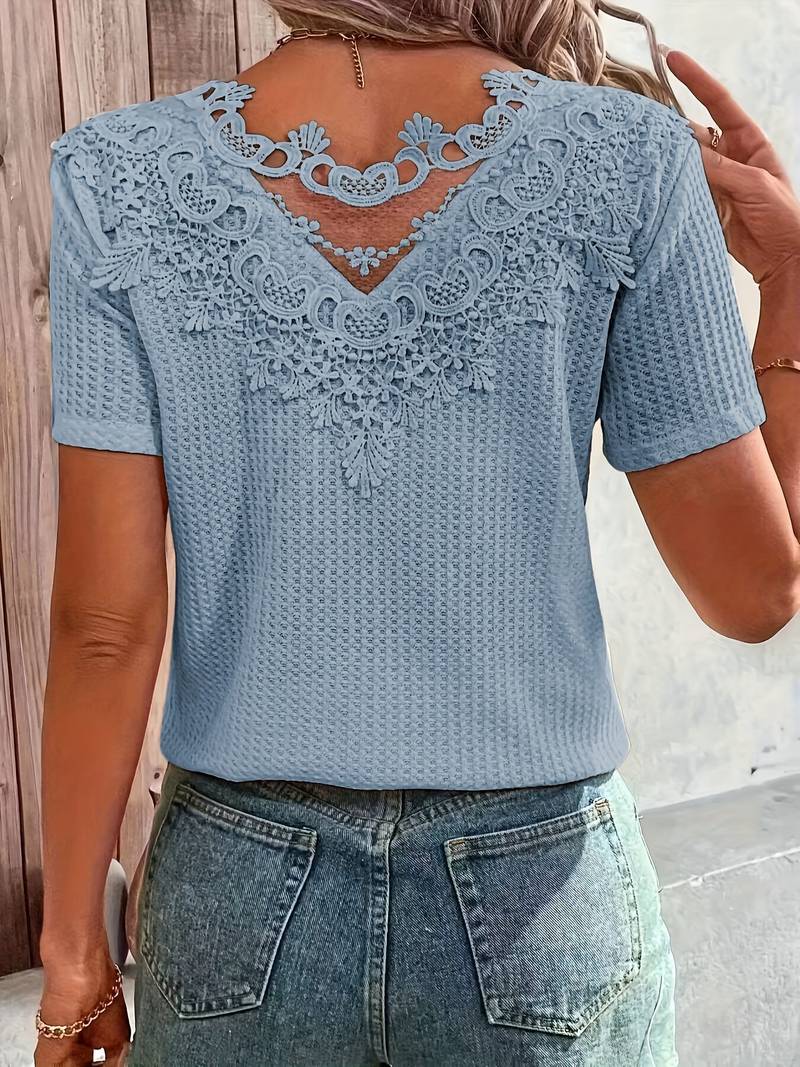 Lilli - T-Shirt aus kontrastierender Spitze mit Rundhalsausschnitt