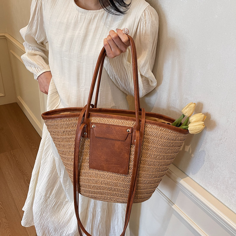 Strohtasche für Damen ⎜ Sommerlicher Shopper mit Frontfach für Strand und Alltag