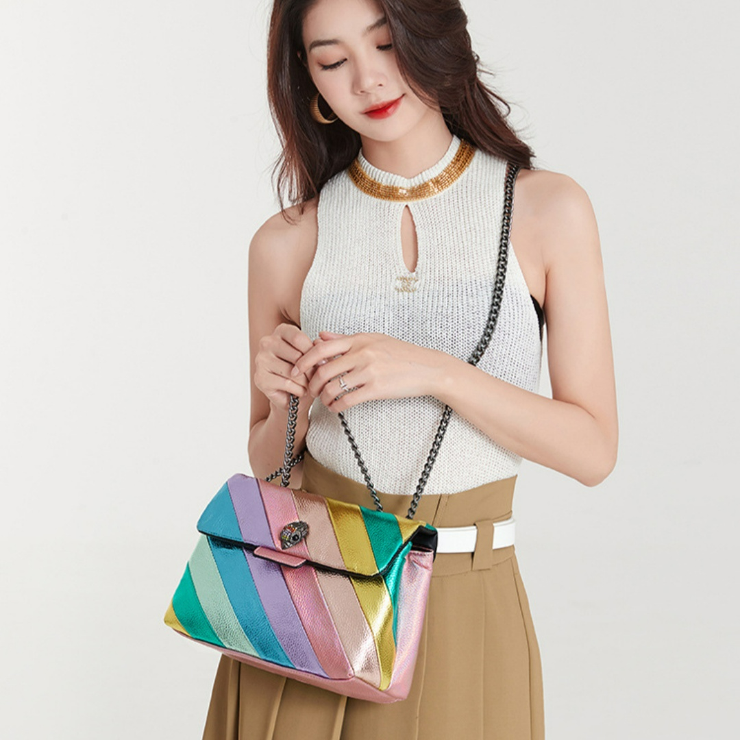 Umhängetasche für Damen ⎜ Bunte Schultertasche mit Kettenriemen und auffälligem Streifenmuster für besondere Anlässe