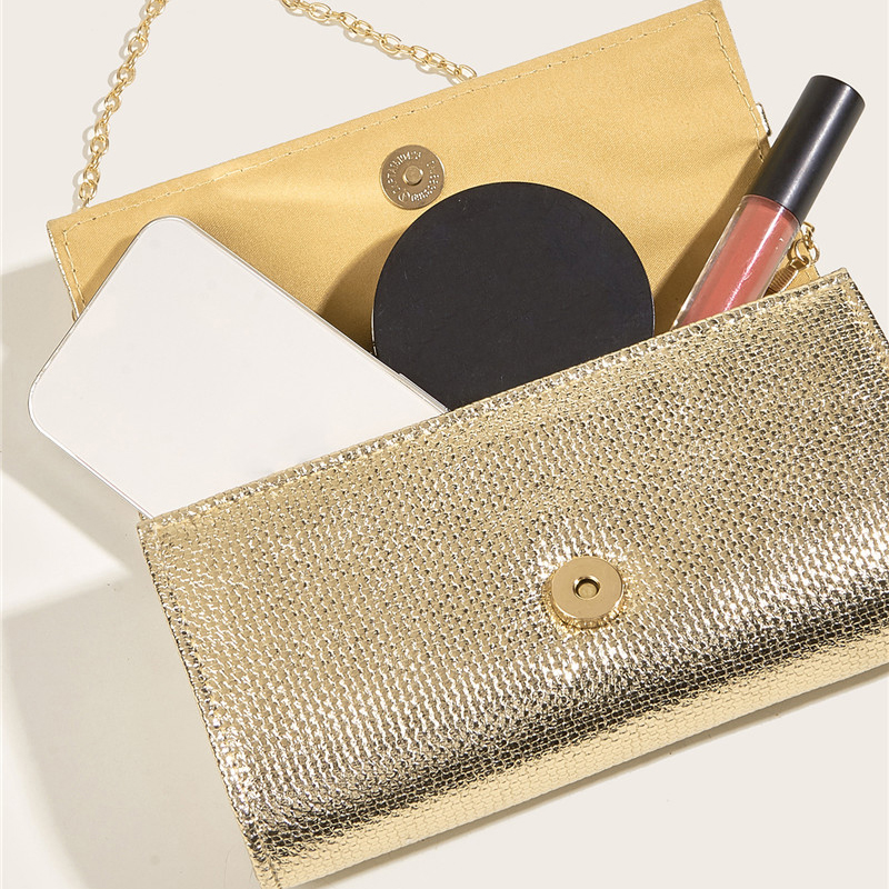 Handtasche für Damen ⎜ Elegante Clutch mit Schlangenhaut-Muster und Kettenriemen für Abendveranstaltungen