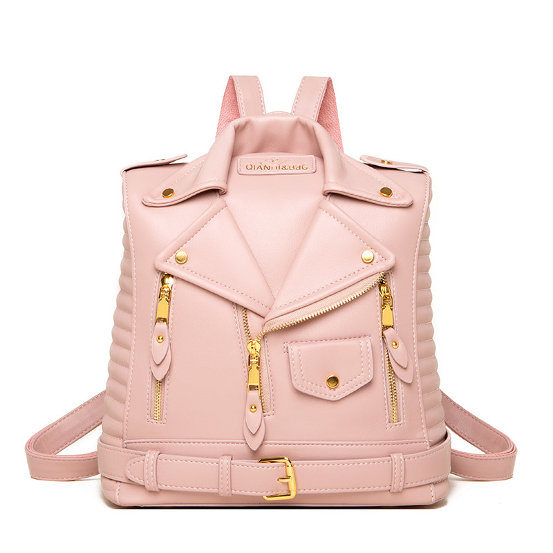Leder Rucksack im Bikerjacken-Look ⎜ Modisches Design mit praktischen Taschen und goldenen Details