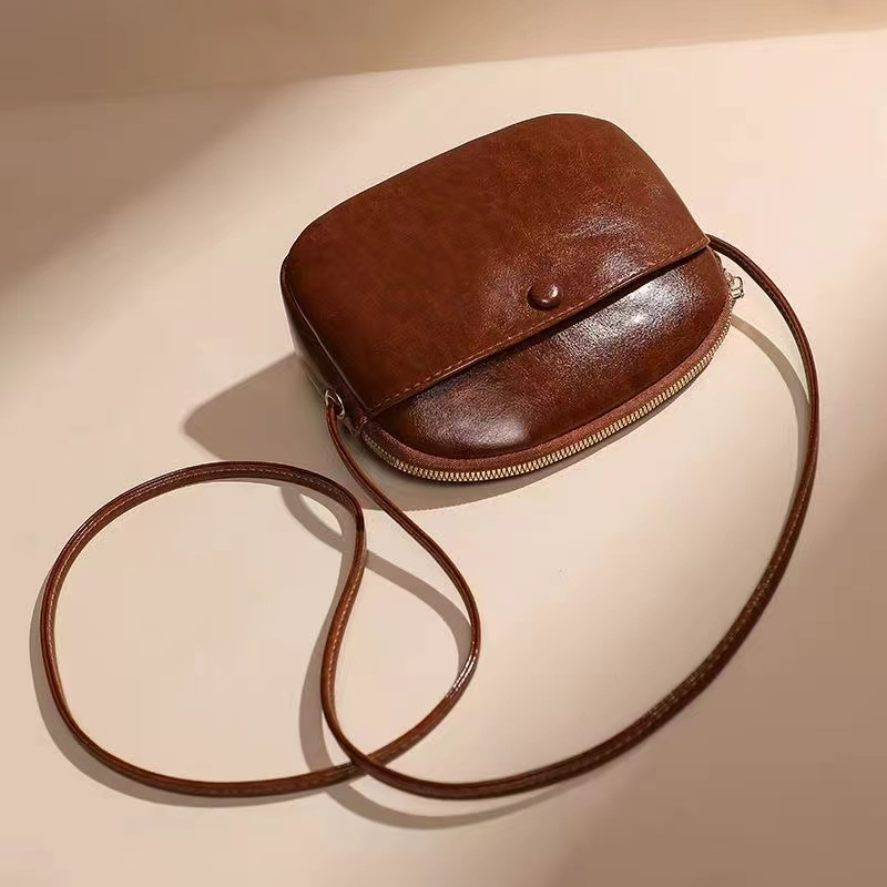 Damen Umhängetasche ⎜ Stilvolle Tasche mit Retro-Design und weichem Material für Alltag und Events