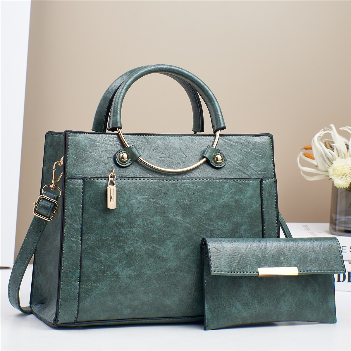 Handtasche für Damen ⎜ Zweiteiliges Set mit großer Tragetasche und passender Geldbörse für Alltag und Büro