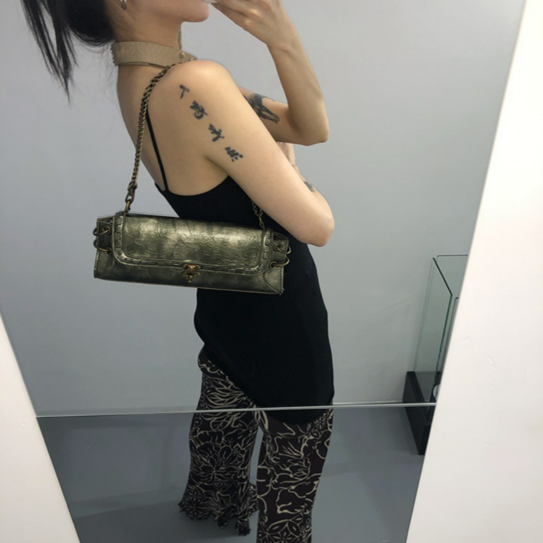 Damen Umhängetasche Mit Kettenriemen ⎜ Elegante Schultertasche Im Vintage-Stil Mit Drehverschluss