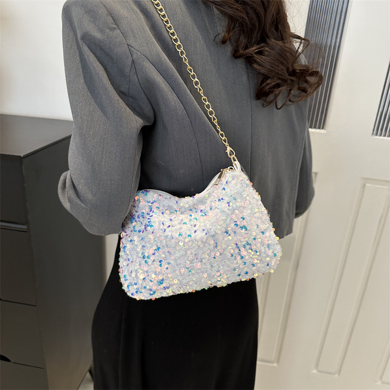 Abendtasche für Damen ⎜ Glänzende Schultertasche mit Pailletten und goldener Kette für stilvolle Anlässe