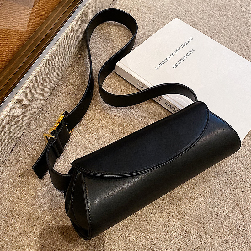 Moderne Gürteltasche für Damen ⎜ Schlanke Bauchtasche aus Kunstleder mit verstellbarem Gürtel