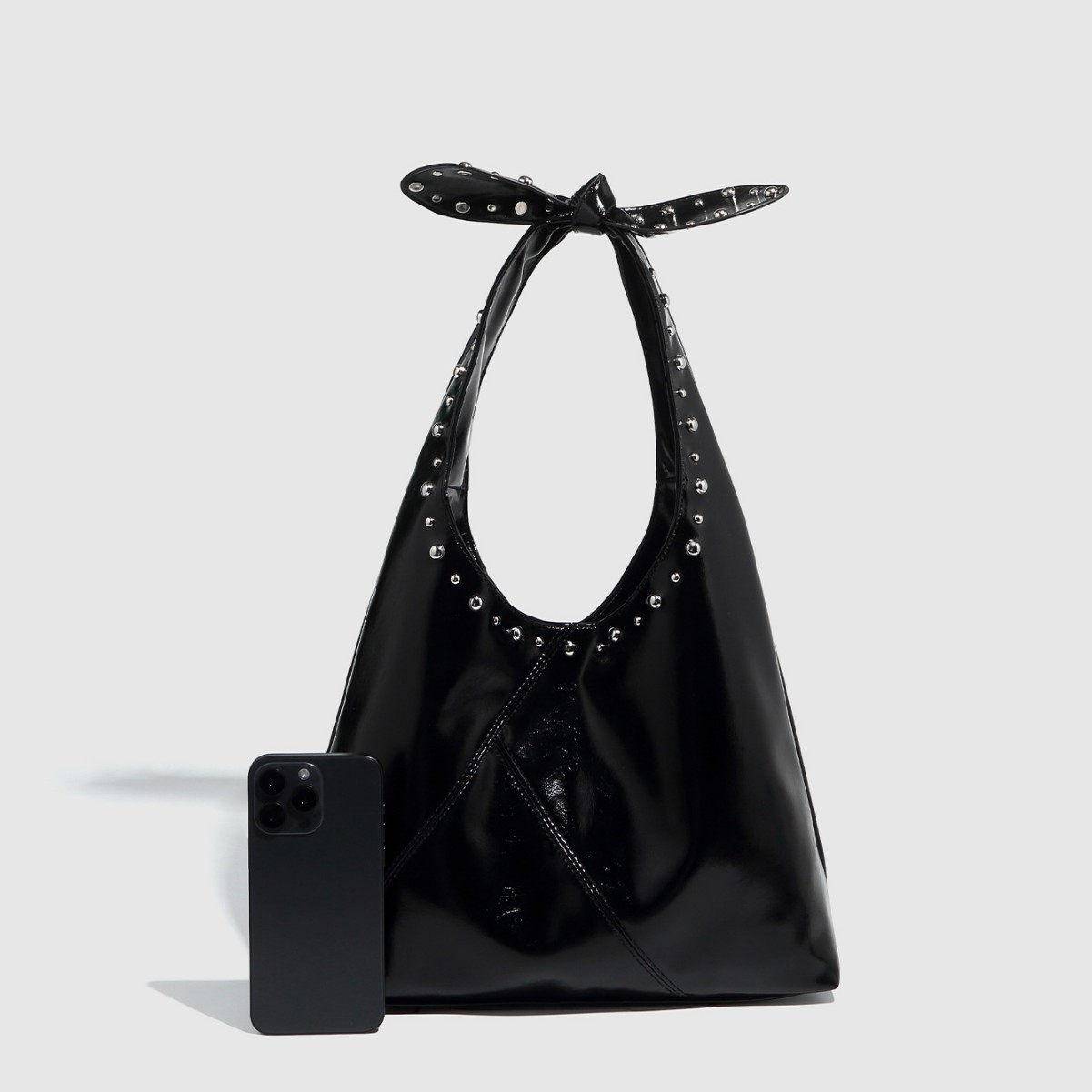 Damen Schultertasche Mit Nieten Und Schleifen ⎜ Stylische Bucket Bag Mit Weichem Tragegriff