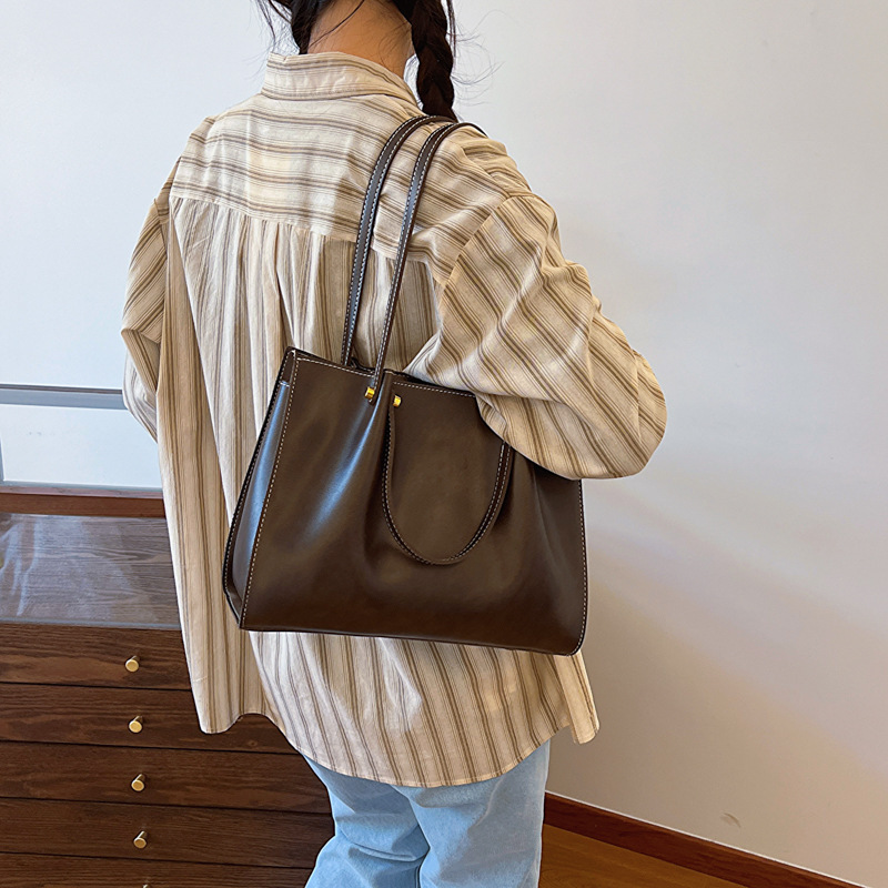 Handtasche für Damen ⎜ Stilvolle Schultertasche in Retro-Optik mit festen Henkeln für Büro und Alltag