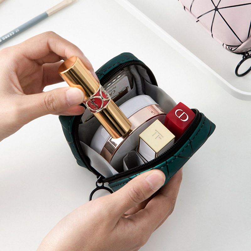 Mini Kosmetiktasche für Damen ⎜ Wasserabweisendes Etui für Lippenstift und Kleinteile