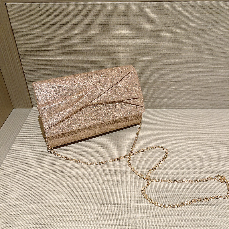 Glitzernde Clutch für Damen ⎜ Elegantes Umschlag-Design in Gold für besondere Anlässe