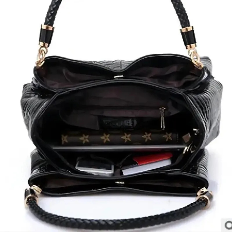 Handtasche für Damen ⎜ Große Schultertasche mit Krokoprägung und glänzender Oberfläche für Büro und Shopping