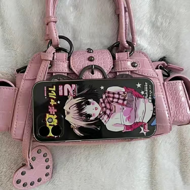 Handtasche mit Nieten und Griff ⎜ Kleine Umhängetasche für Damen im Krokolook mit Verstellbarem Riemen