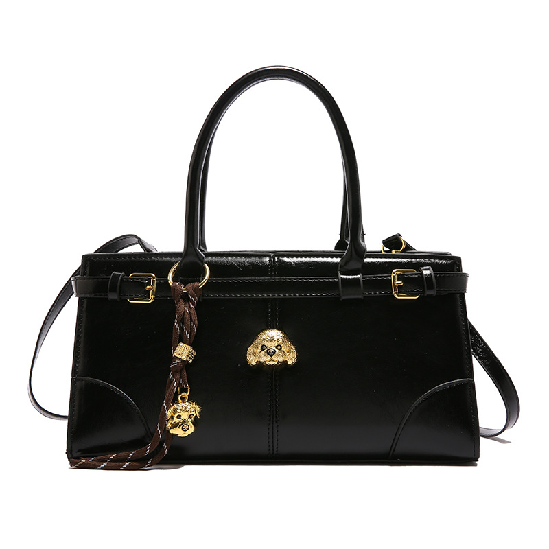 Handtasche für Damen ⎜ Modische Schultertasche mit Zieranhänger und Trageriemen für Alltag und Ausgehen