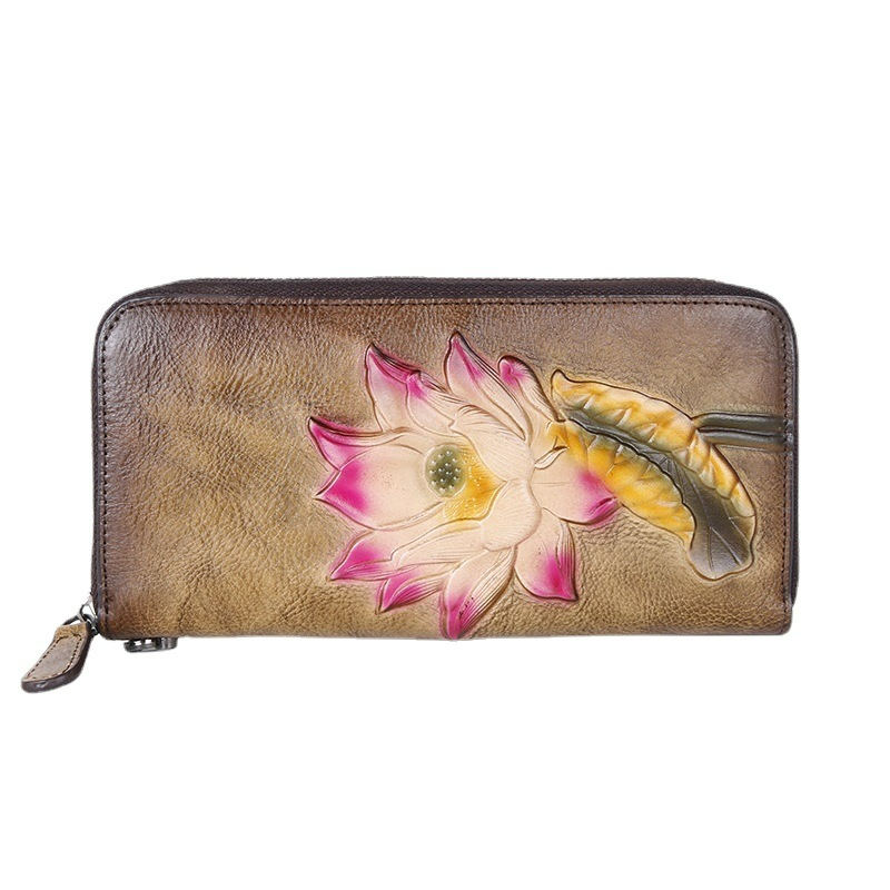 Lange Damen Geldbörse aus Leder ⎜ Retro Clutch mit Lotus-Prägung und vielen Kartenfächern