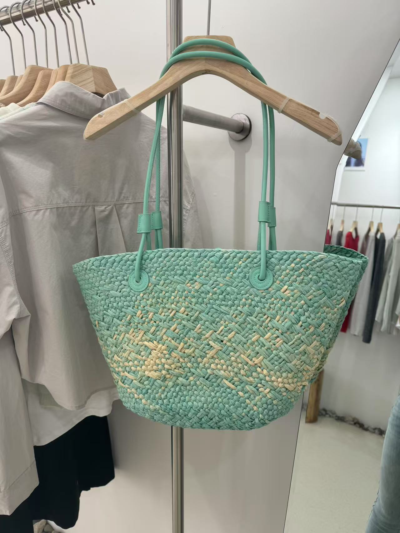 Große Stroh Schultertasche für Damen ⎜ Retro Geflochtene Tragetasche mit Viel Stauraum und Langen Griffen
