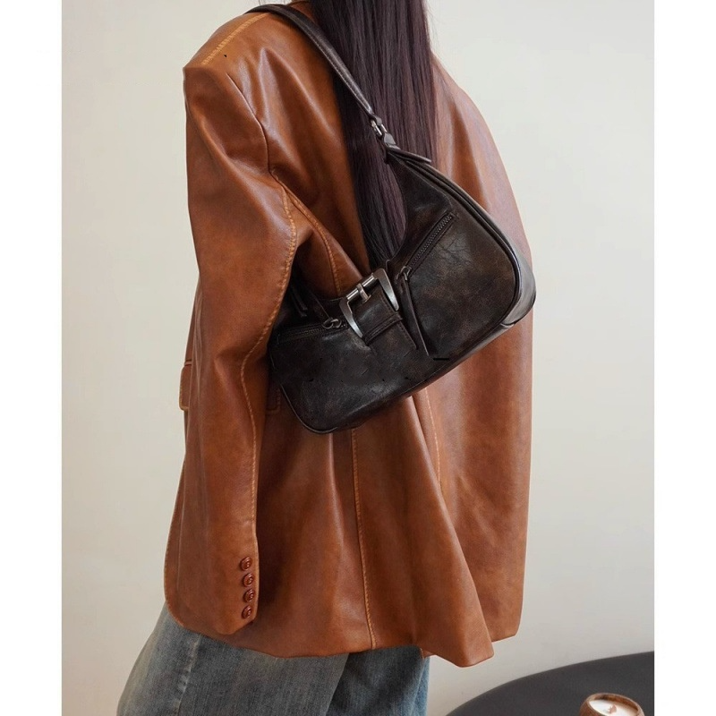 Retro Damen Schultertasche ⎜ Stylische Underarm-Tasche in Halbmond-Form aus Kunstleder