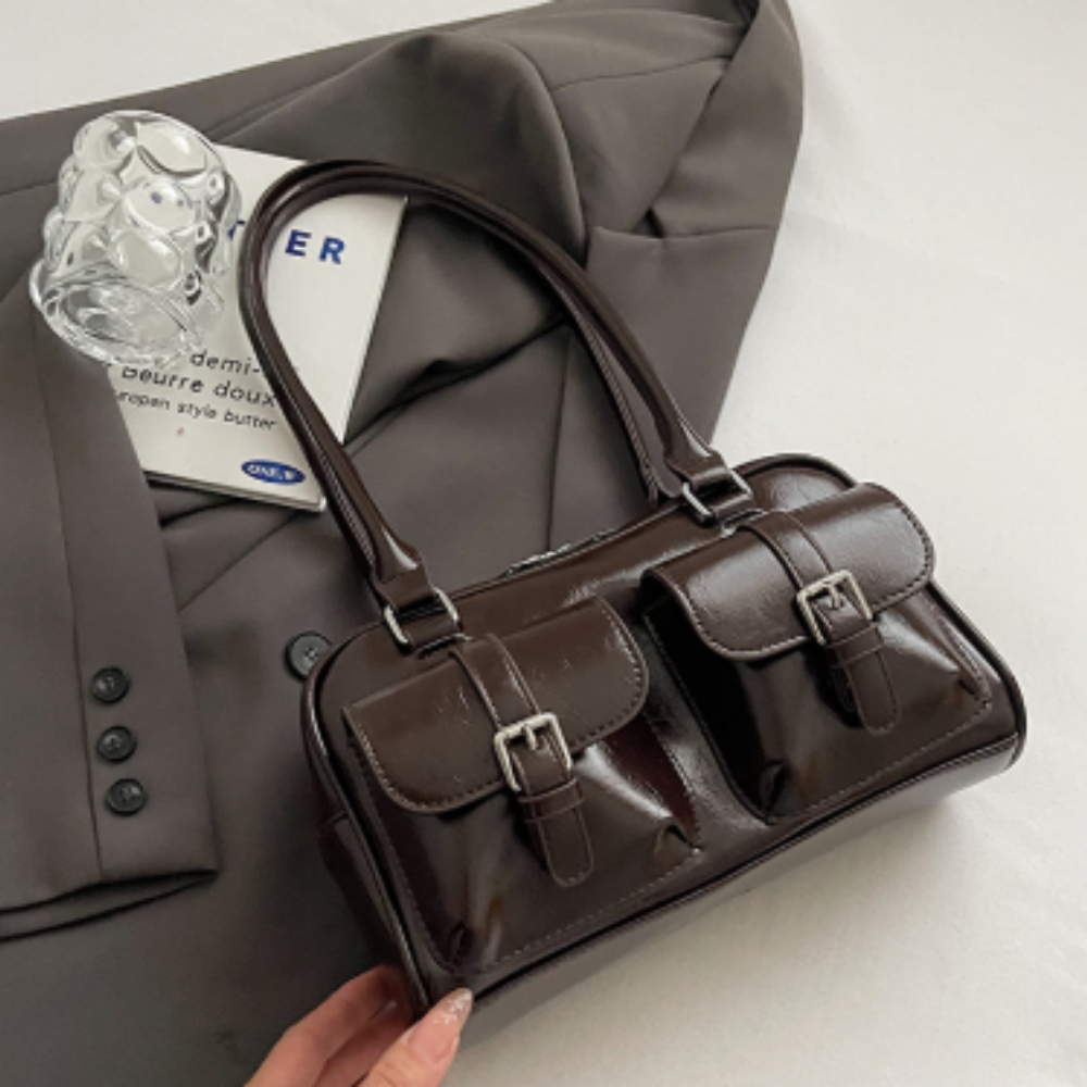 Schultertasche für Damen ⎜ Große Handtasche im modernen Design mit niedlichem Teddy-Anhänger
