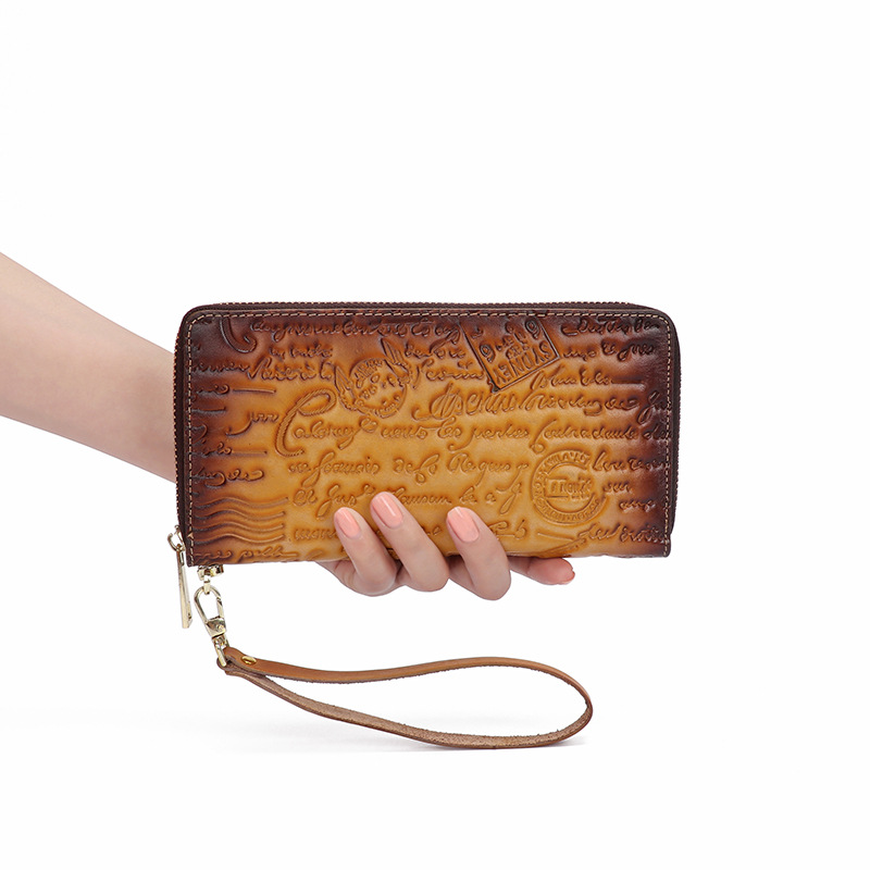Leder Damen Geldbörse mit Reißverschluss ⎜ Vintage Clutch aus Echtleder mit Prägung und Handschlaufe
