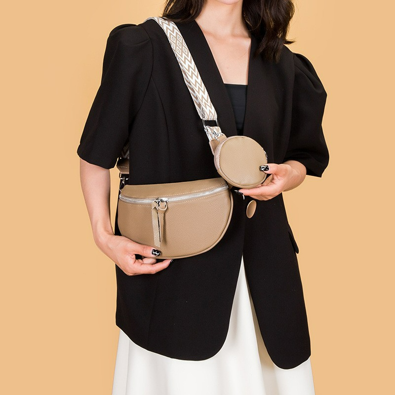 Bauchtasche für Damen ⎜ Modische Crossbody Tasche aus Leder mit breitem Gurt für Reisen und Alltag