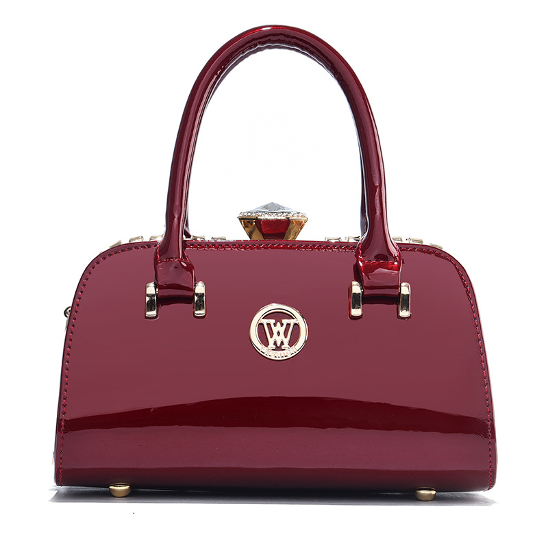 Handtasche für Damen ⎜ Elegante Mini-Tasche mit Kettendetail und Schulterriemen für stilvolle Anlässe und Ausgehen
