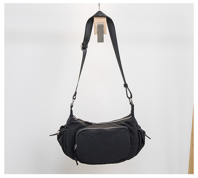 Nylon Umhängetasche für Damen ⎜ Lässige Schultertasche mit Reißverschluss und praktischen Außentaschen