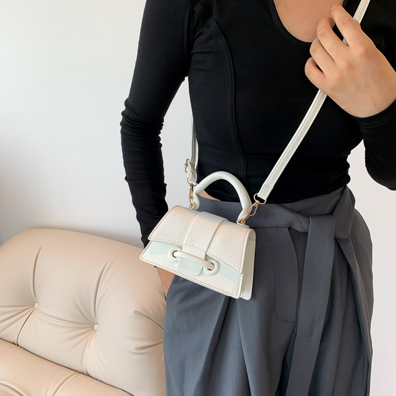 Mini-Umhängetasche für Damen ⎜ Modische Handtasche mit elegantem Design für Alltag und besondere Anlässe