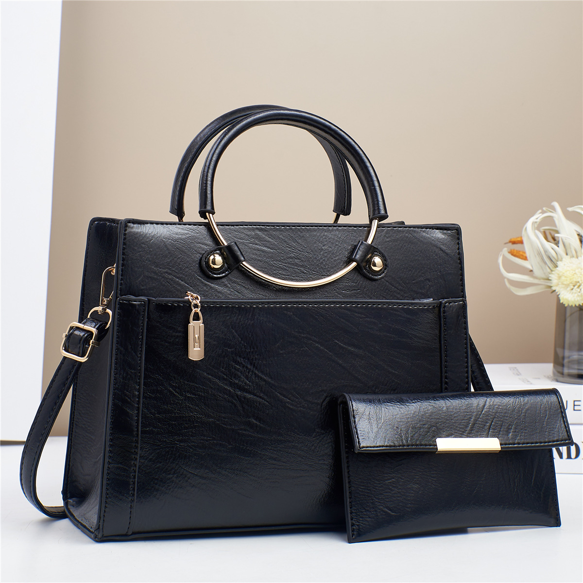 Handtasche für Damen ⎜ Zweiteiliges Set mit großer Tragetasche und passender Geldbörse für Alltag und Büro