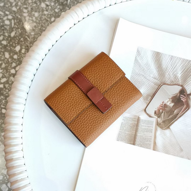 Damen Geldbörse aus Echtleder ⎜ Kurze Brieftasche mit Farbkontrast und mehreren Kartenfächern für den Alltag