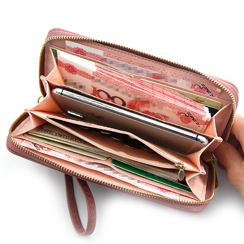 Lange Damen Geldbörse mit Reißverschluss ⎜ Modisches Portemonnaie mit Herzdesign und großem Stauraum für Karten und Bargeld