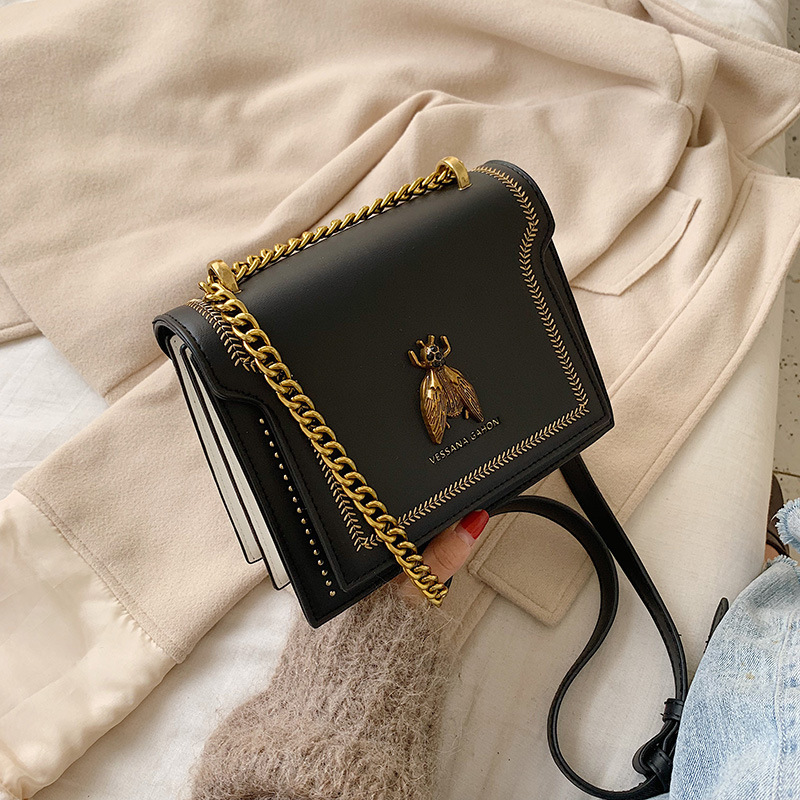 Schultertasche für Damen ⎜ Elegante Handtasche mit Bienenmotiv und Kette für Alltag und Freizeit