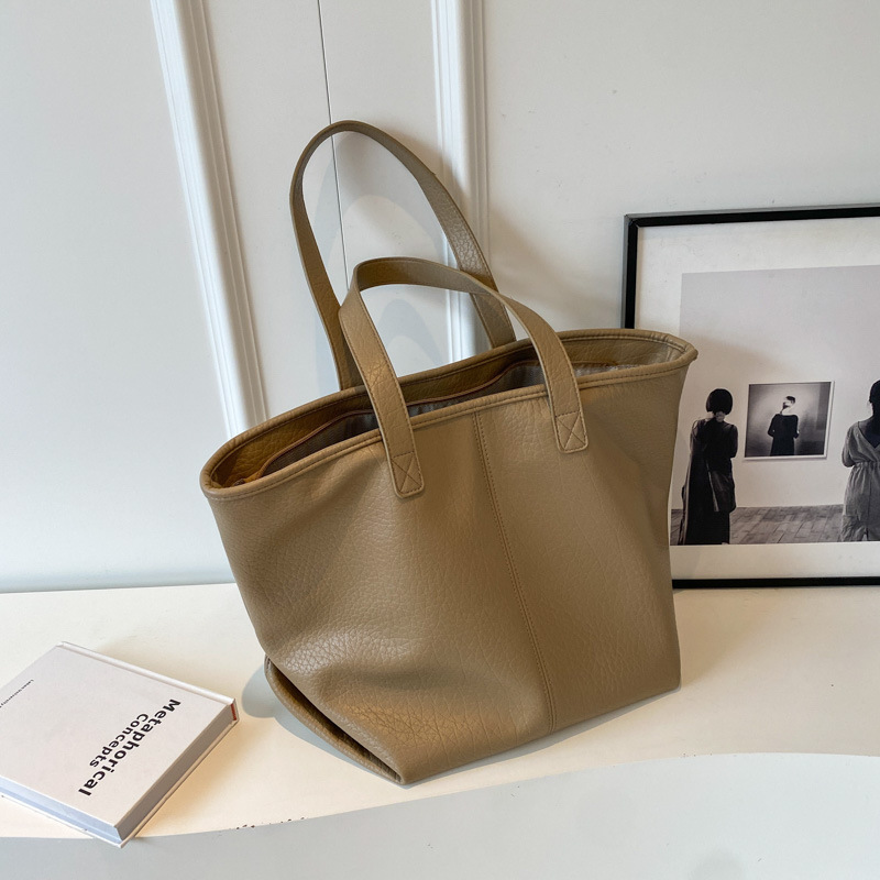 Retro Tragetasche für Damen ⎜ Hochwertiges Lederdesign mit geräumigem Innenraum und praktischem Tragegriff