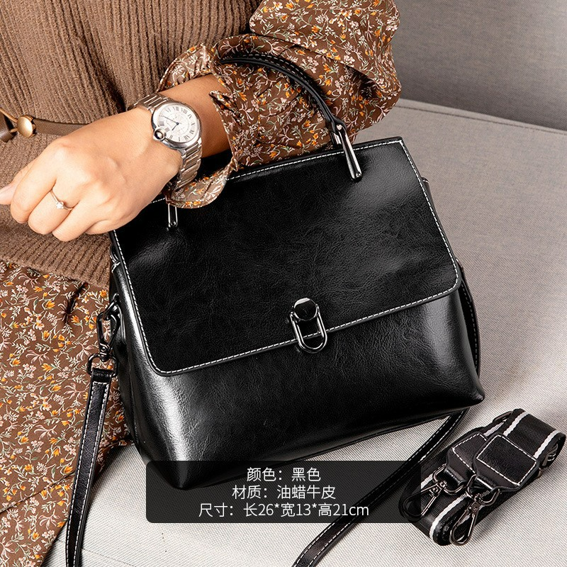 Damen Handtasche aus Leder ⎜ Elegante Umhängetasche mit Strukturierter Oberfläche und Modernem Tragegriff