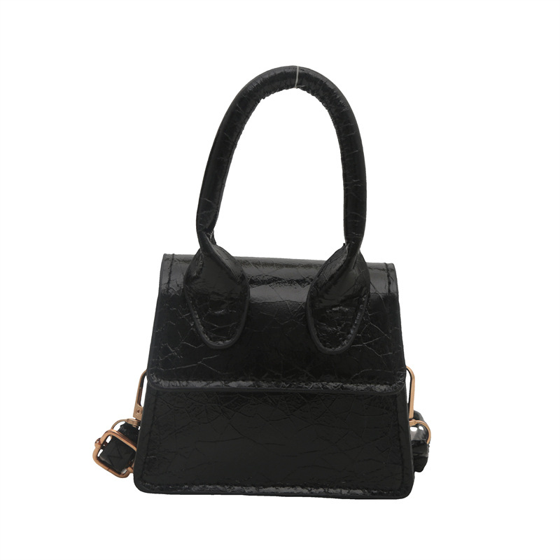 Kleine Umhängetasche für Damen ⎜ Goldene Handtasche mit trendigem Design und abnehmbarem Schultergurt