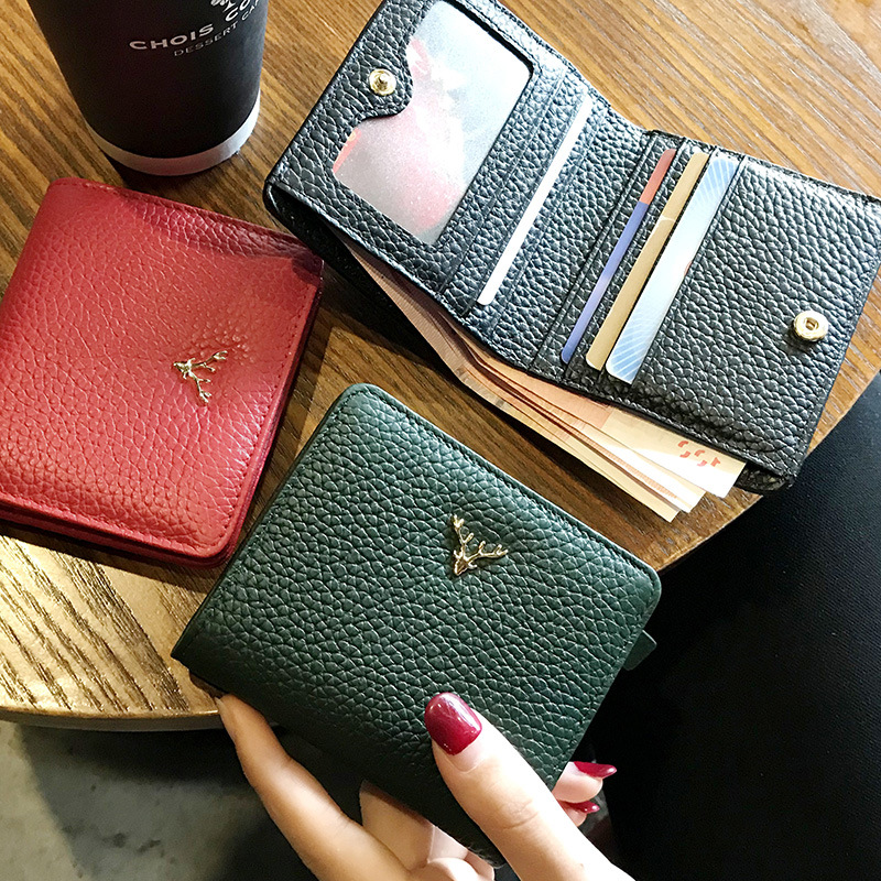 Kompakte Damen Geldbörse aus Leder ⎜ Faltbares Mini-Portemonnaie im schlanken Design mit Münzfach und edler Prägung