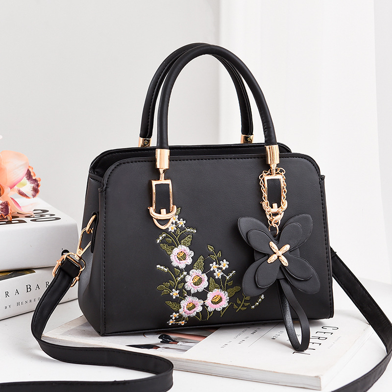 Handtasche für Damen ⎜ Süße Umhängetasche mit Blumenmuster und Schulterriemen