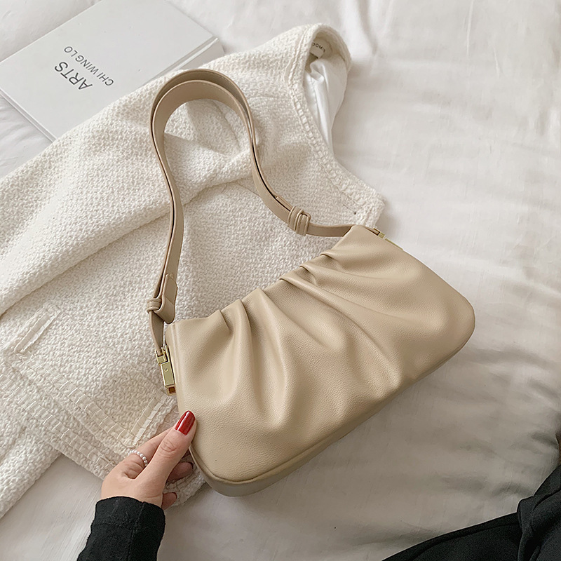 Schultertasche für Damen ⎜ Falten-Design Umhängetasche in Wolkenform für stilvolle Outfits und Alltag