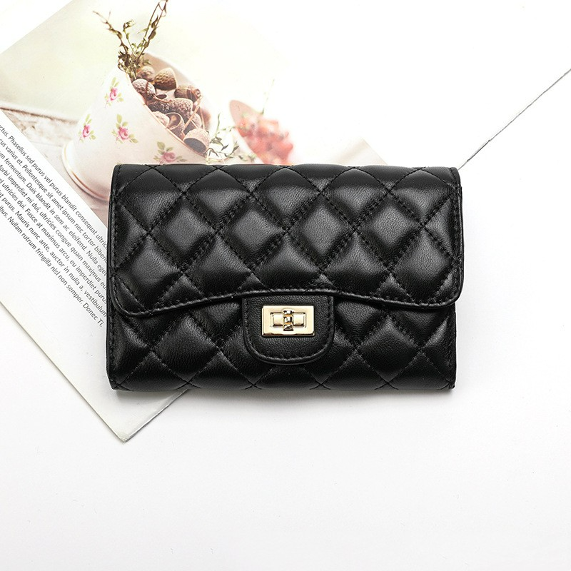 Damen Geldbörse mit Steppdesign ⎜ Kompakte Brieftasche aus weichem Leder mit Drehverschluss und Kartenfächern
