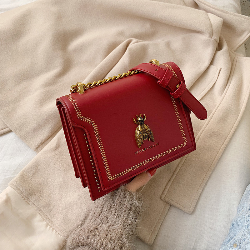 Schultertasche für Damen ⎜ Elegante Handtasche mit Bienenmotiv und Kette für Alltag und Freizeit