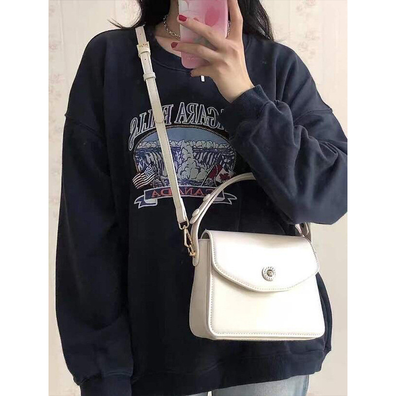 Umhängetasche für Damen ⎜ Modische Retro-Handtasche mit Tragegriff und verstellbarem Riemen für Alltag und Ausgehen