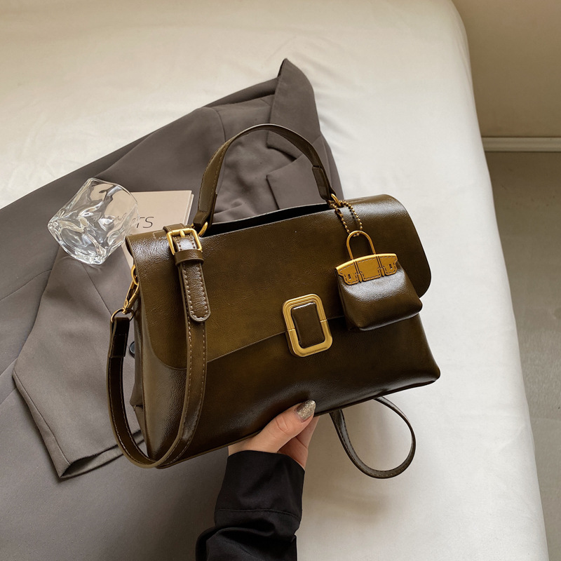 Handtasche für Damen ⎜ Elegante Schultertasche mit Schloss-Detail