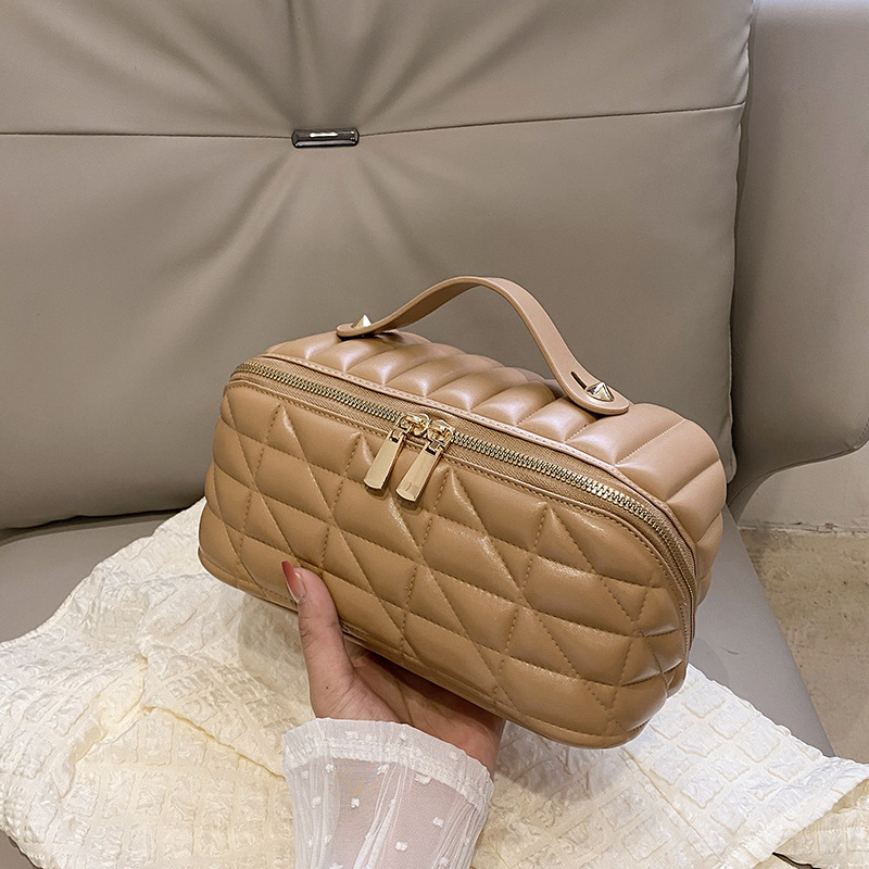 Kosmetiktasche mit Griff ⎜ Wasserabweisend und geräumig für Reise und Alltag