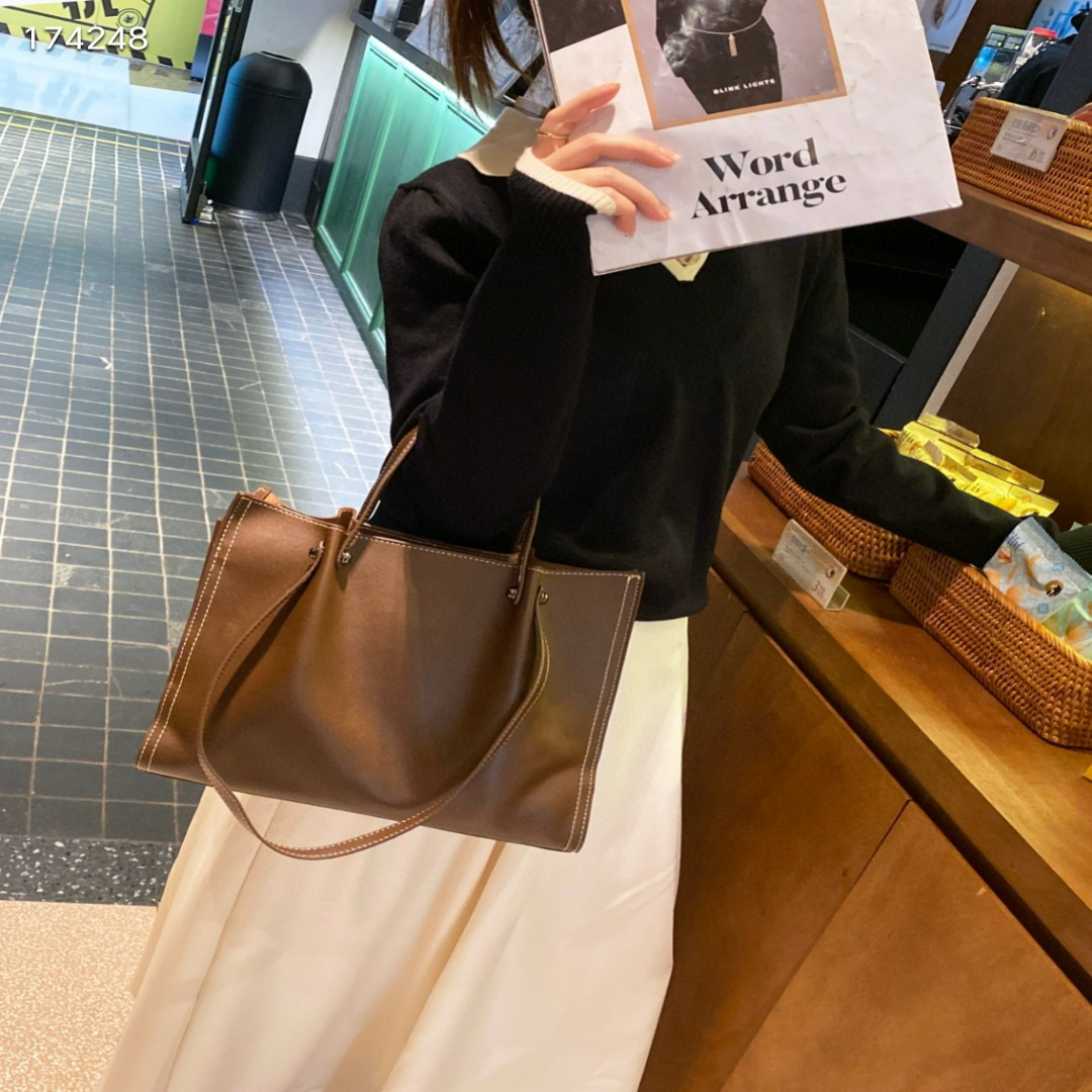 Große Damen Schultertasche ⎜ Elegante Ledertasche mit viel Stauraum für Alltag und Büro