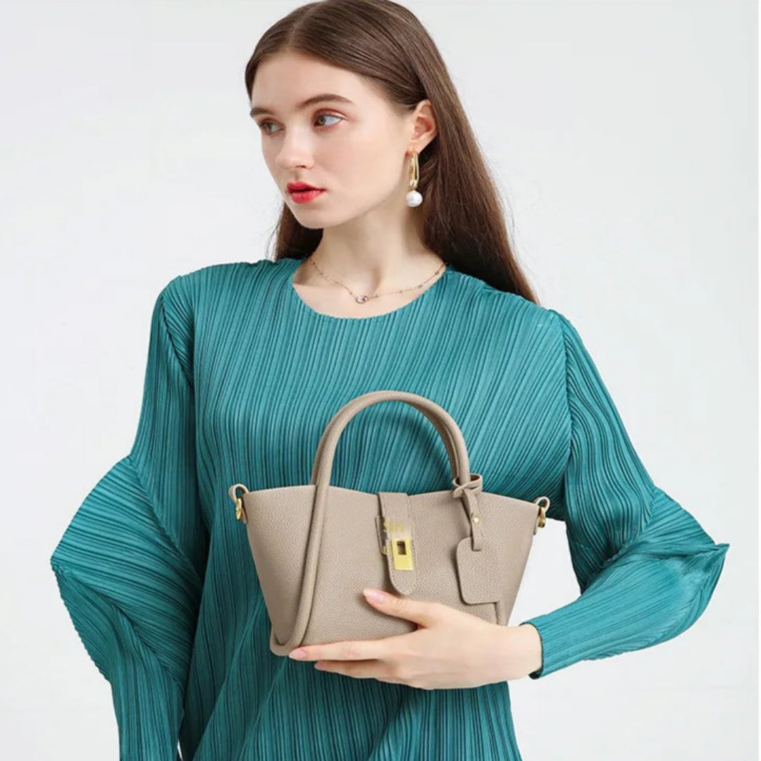 Handtasche für Damen aus Kunstleder ⎜ Modischer Begleiter mit Drehverschluss für Alltag, Shopping und Freizeit