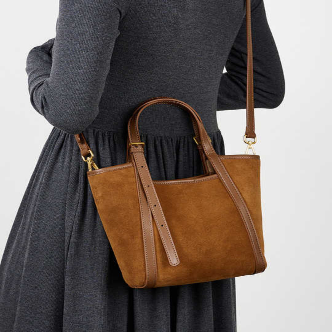 Handtasche für Damen ⎜ Geräumige Retro Schultertasche mit Wildleder-Optik für Alltag und Freizeit