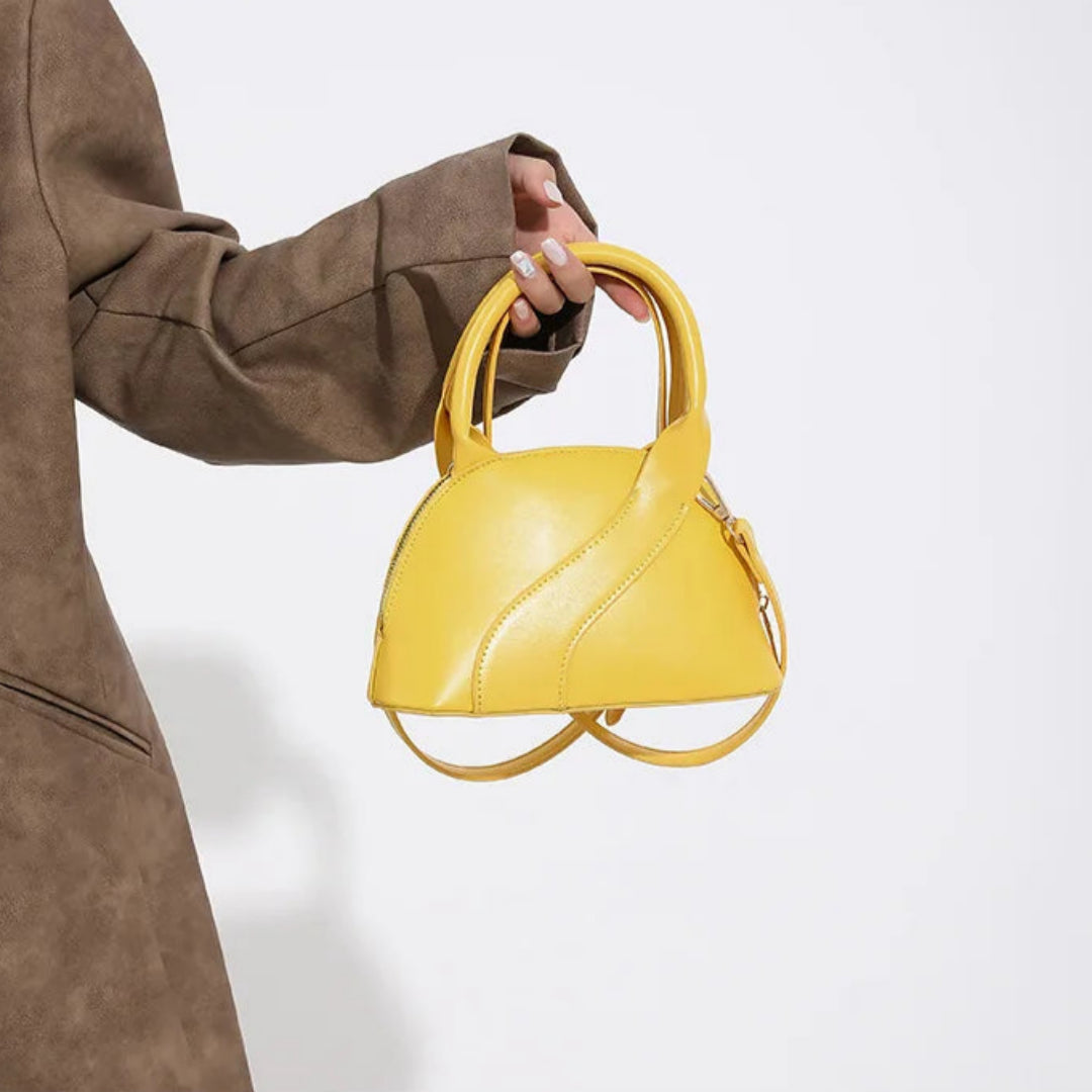 Handtasche für Damen ⎜ Kompakte Schultertasche in Muschelform mit elegantem Design für Alltag und Events