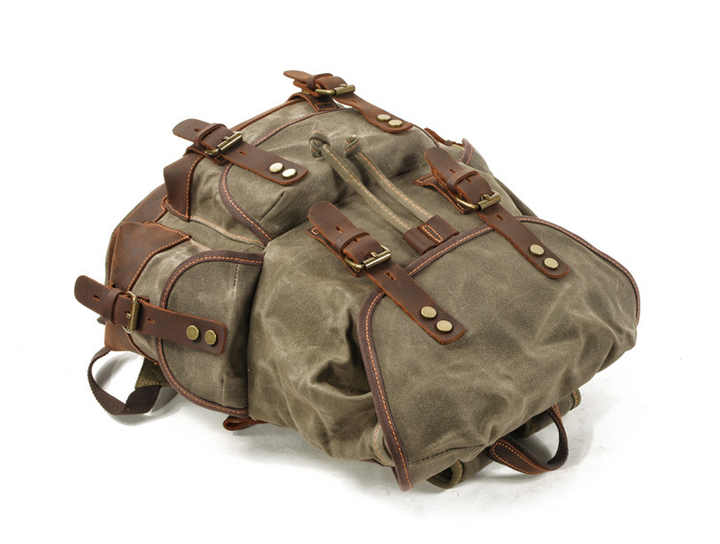 Outdoor Rucksack für Herren ⎜ Robuste Freizeit-Tasche mit verstellbaren Riemen und praktischen Fächern