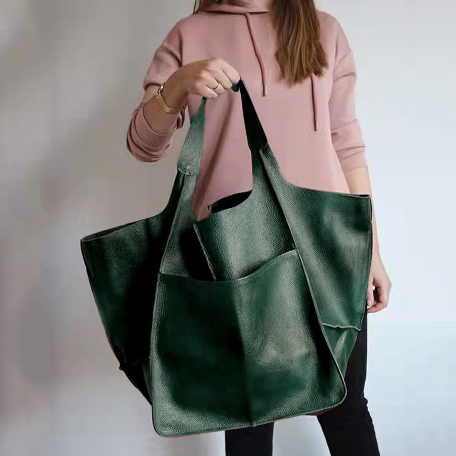 Handtasche für Damen ⎜ Modische Schultertasche aus weichem Leder mit großem Stauraum für Alltag und Reisen