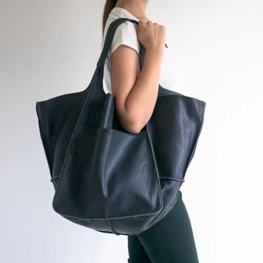 Handtasche für Damen ⎜ Modische Schultertasche aus weichem Leder mit großem Stauraum für Alltag und Reisen