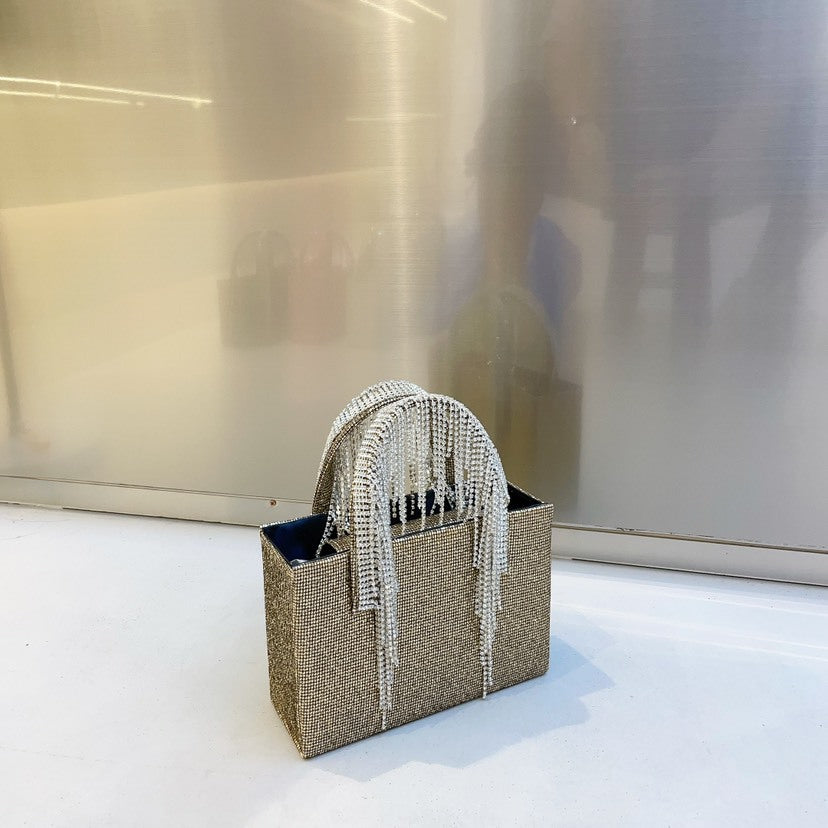 Handtasche für Damen ⎜ Glänzende Abendtasche mit Strassfransen und fester Form für festliche Anlässe